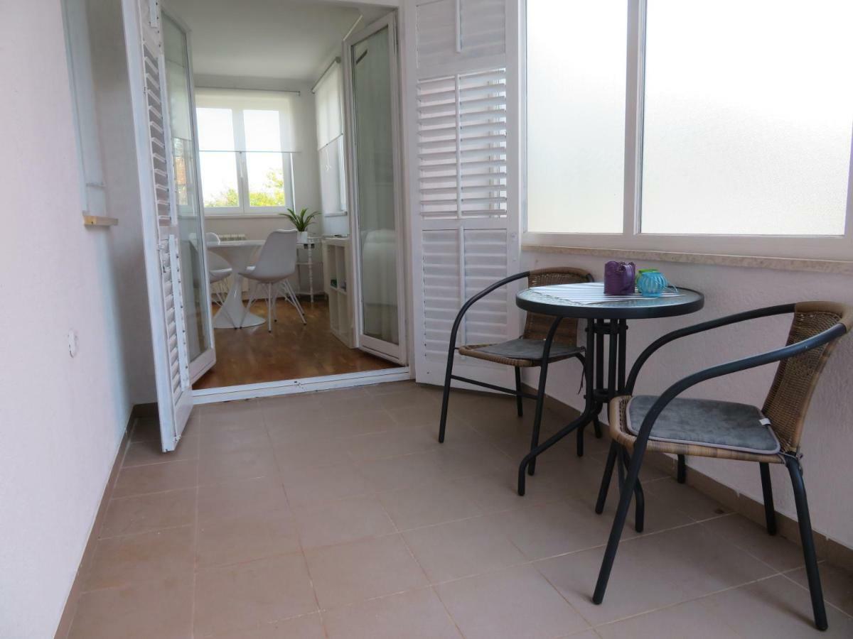 Apartman Eli 로비니 외부 사진